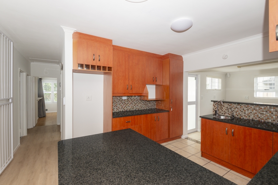 5 Bedroom Property for Sale in Country Club Western Cape